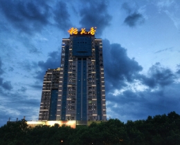 广场黄昏