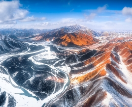 黄河飞雪