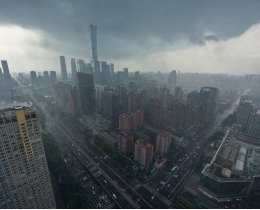 大雨滂沱